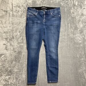 Torrid Premium Bombshell‎ Skinny Jeans Women’s Size 16R Dark Blue